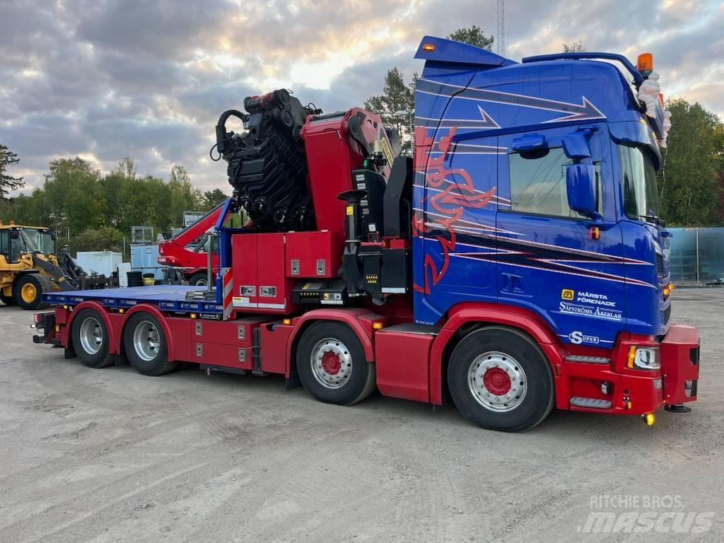 Scania R 560 Automobiliniai kranai
