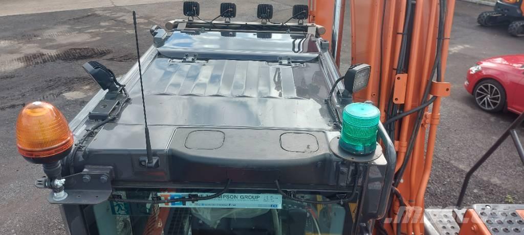 Hitachi ZX130-7 Vikšriniai ekskavatoriai