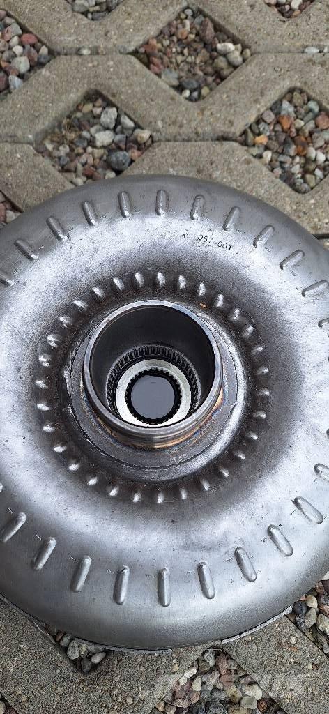 ZF 4WG 200  NOWY Kiti naudoti statybos komponentai
