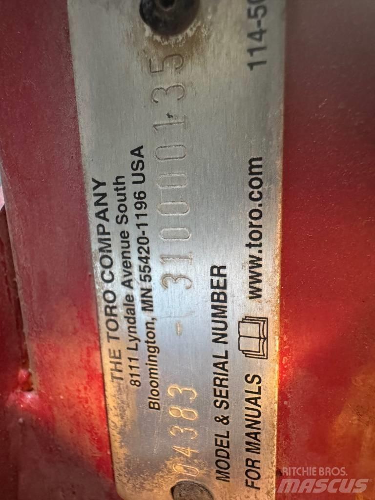 Toro 3250D Golfo laukų šienapjovės