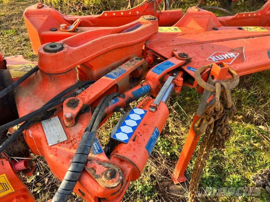Kuhn Vari-Master 123 Apverčiamieji plūgai