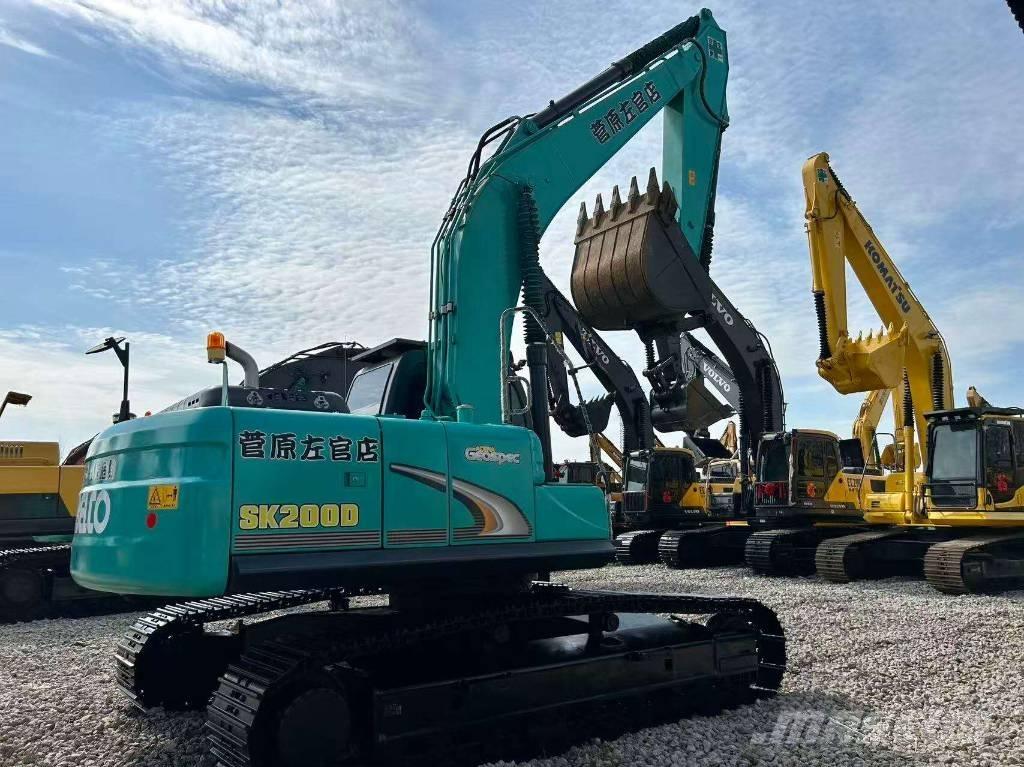Kobelco 200 Vikšriniai ekskavatoriai