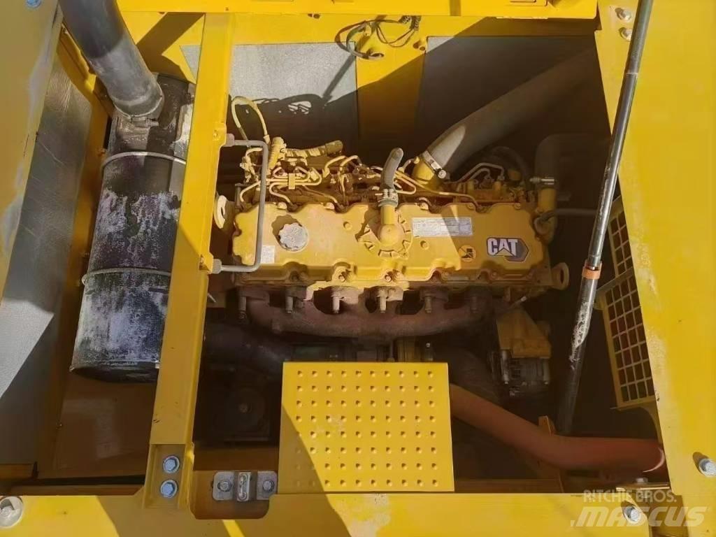 CAT 336 GC Vikšriniai ekskavatoriai