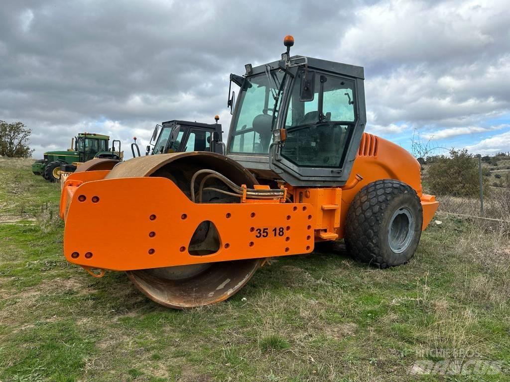 Hamm 3518 Vieno būgno volai