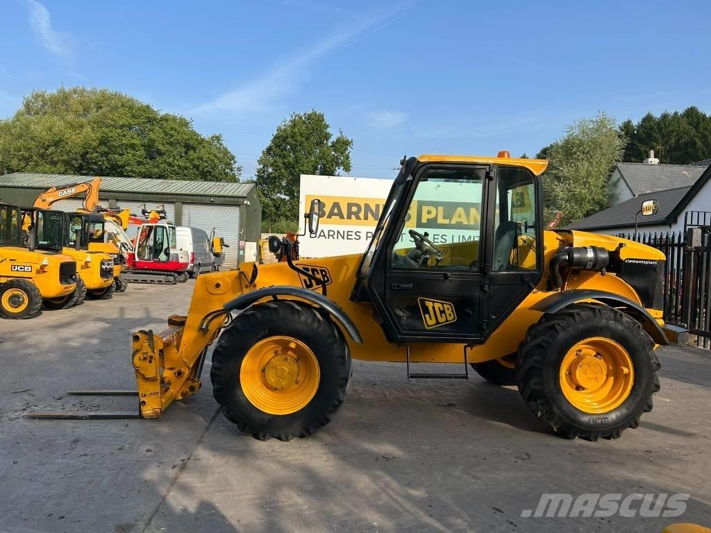 JCB 528 S Teleskopiniai krautuvai