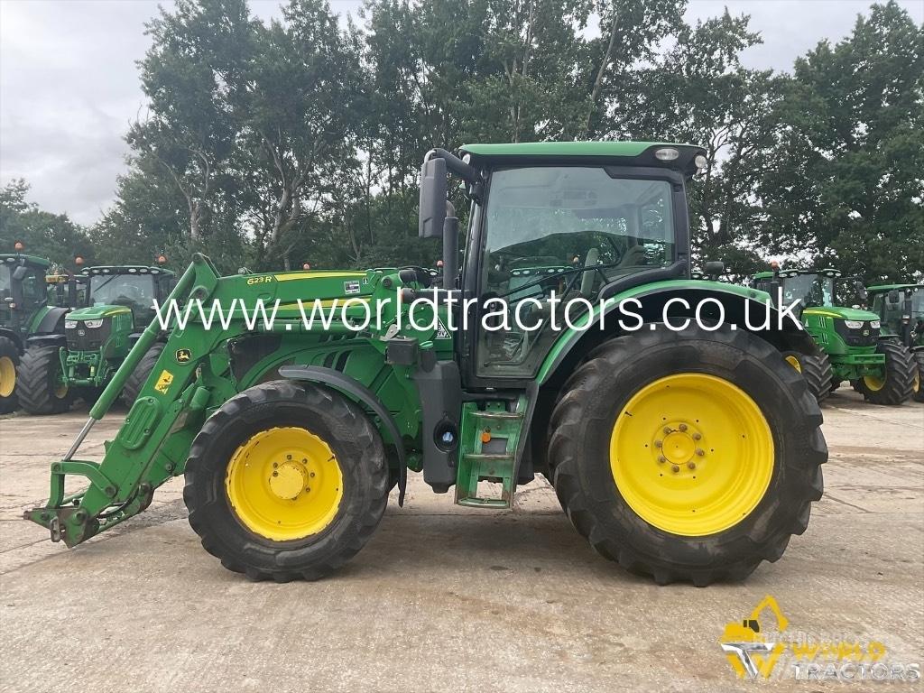 John Deere 6130 R Traktoriai