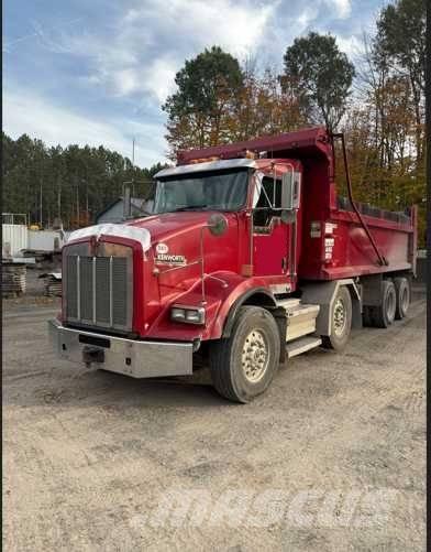 Kenworth T 800 Savivarčių priekabų vilkikai