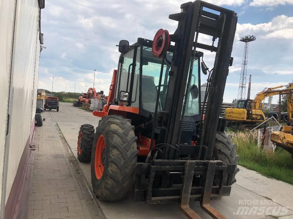 JCB 930-4 Visureigiai krautuvai