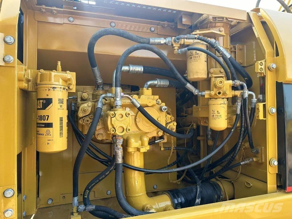 CAT 325CL Vikšriniai ekskavatoriai