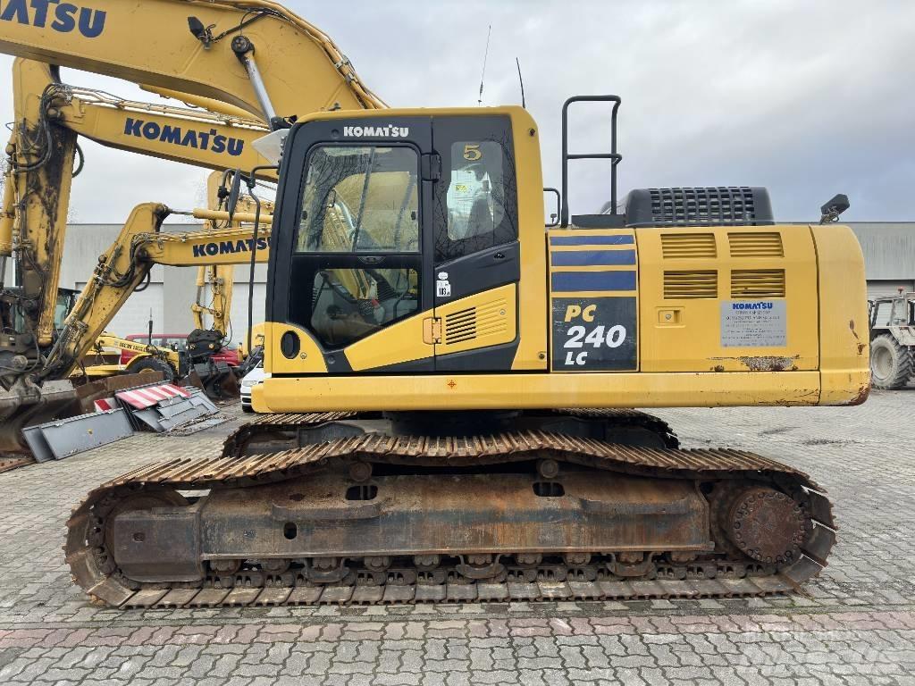 Komatsu PC 240 LC-11 Vikšriniai ekskavatoriai