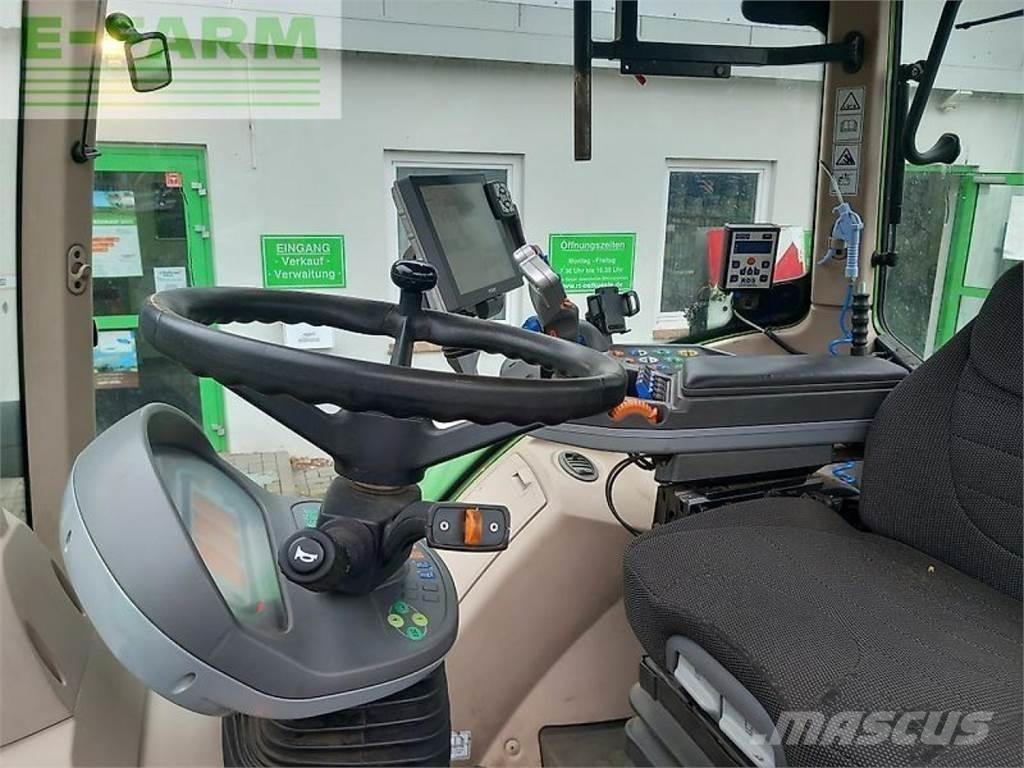 Fendt 724 vario s4 Traktoriai