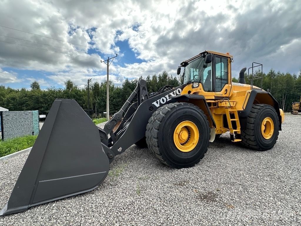 Volvo L 220 G Naudoti ratiniai krautuvai