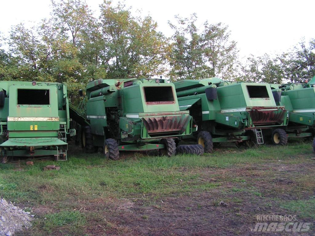 John Deere 2264 Derliaus nuėmimo kombainų priedai