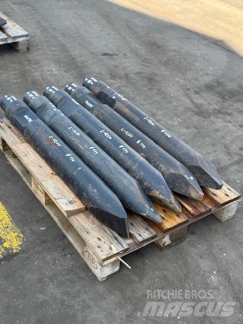 CAT grot 135 mm nowy Hidrauliniai kūjai / Trupintuvai