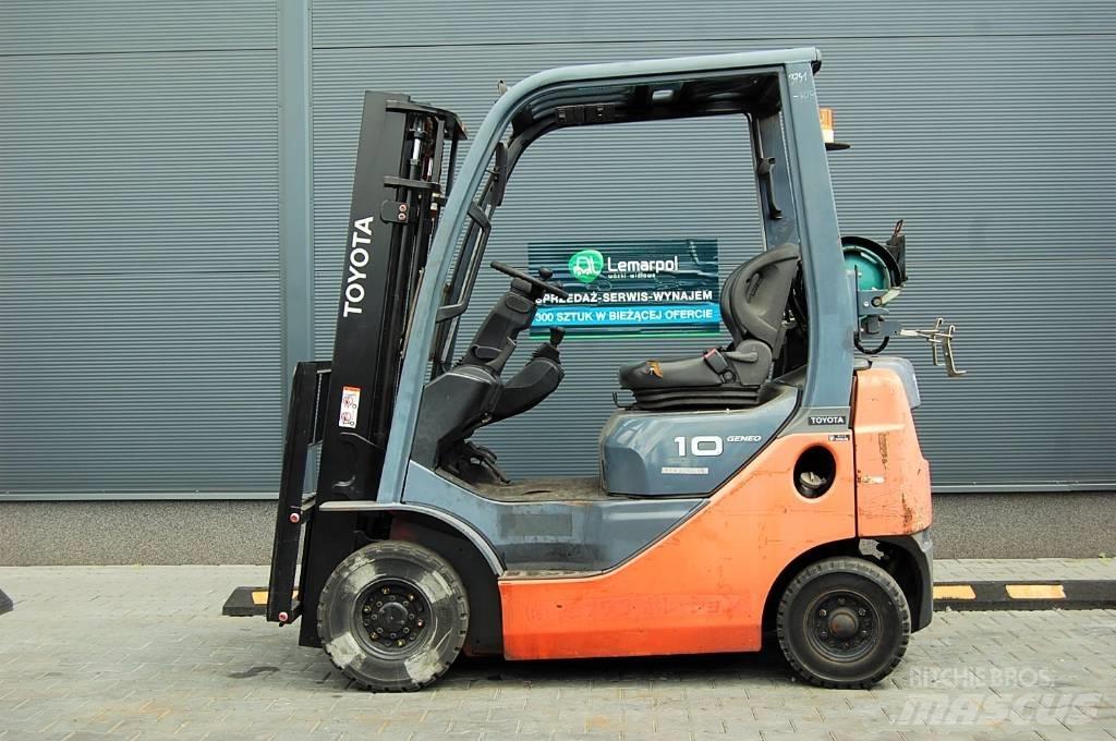 Toyota 8FGL10 LPG (dujiniai) krautuvai