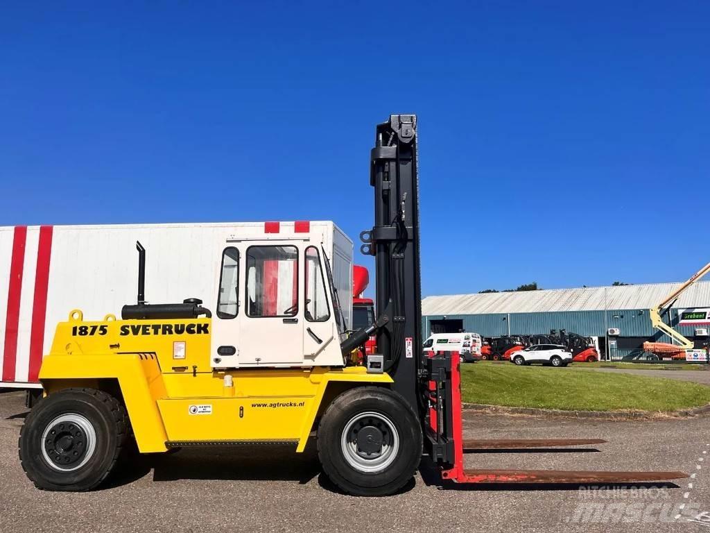 Svetruck 18 75 32 Dyzeliniai krautuvai