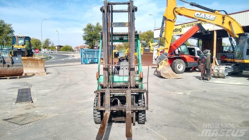 Mitsubishi FD 25 N Dyzeliniai krautuvai