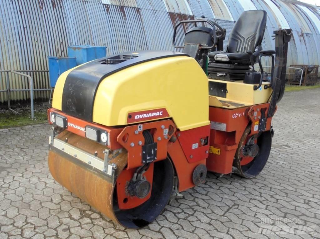 Dynapac CC 1100 Porinių būgnų volai
