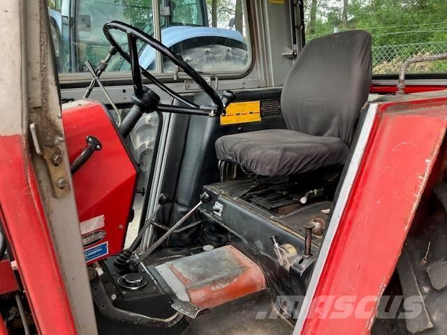 Massey Ferguson 550 Traktoriai