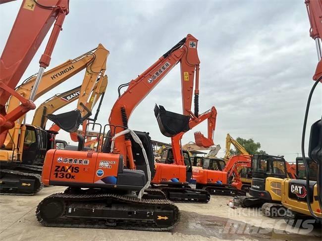 Hitachi ZX 120 Vikšriniai ekskavatoriai