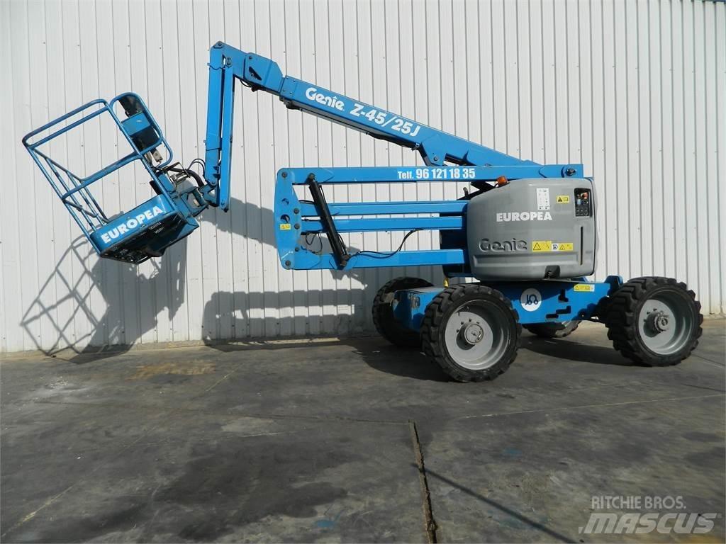 Genie Z45 25J Alkūniniai keltuvai