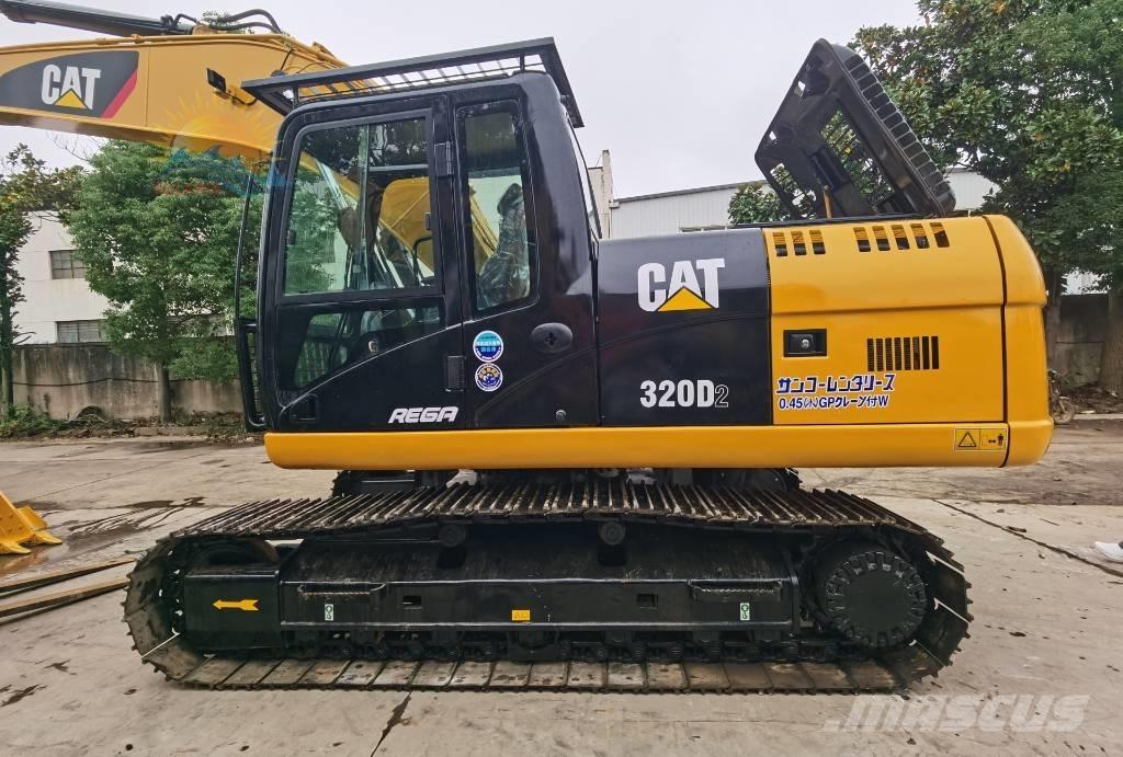 CAT 320d2 Vikšriniai ekskavatoriai