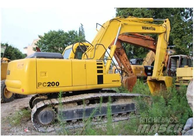 Komatsu PC 200-6 Vikšriniai ekskavatoriai