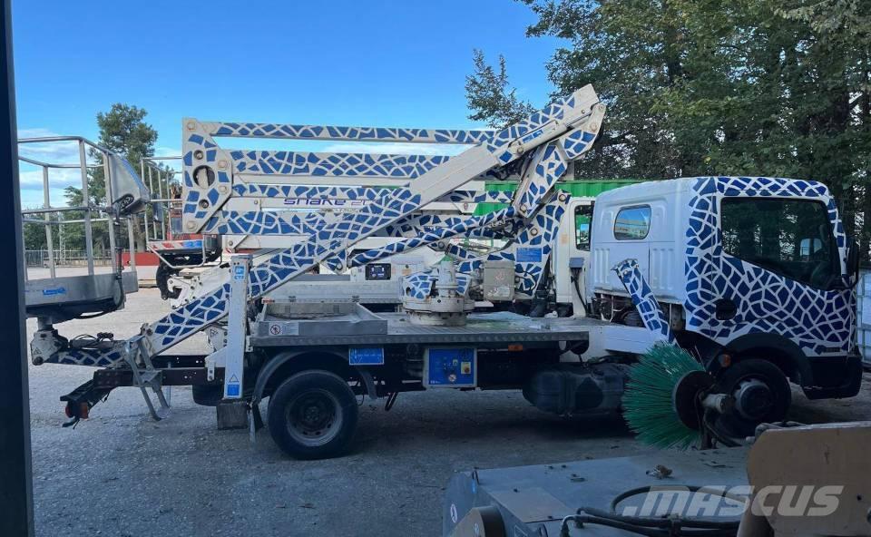 CTE Z 19 Ant vilkikų montuojamos kėlimo platformos