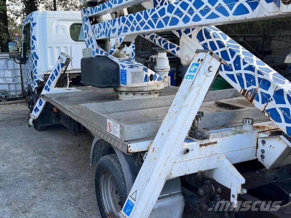 CTE Z 19 Ant vilkikų montuojamos kėlimo platformos