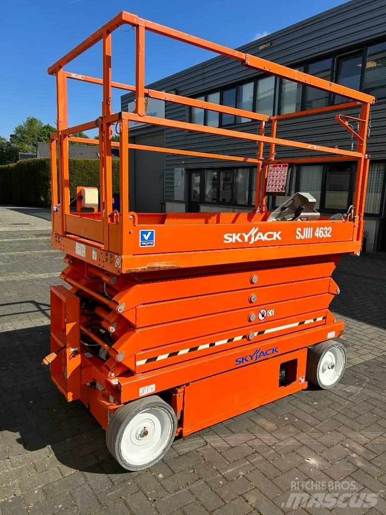 SkyJack SJ III 4632 Žirkliniai keltuvai