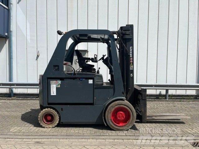 Carer Z70KN Elektriniai šakiniai krautuvai