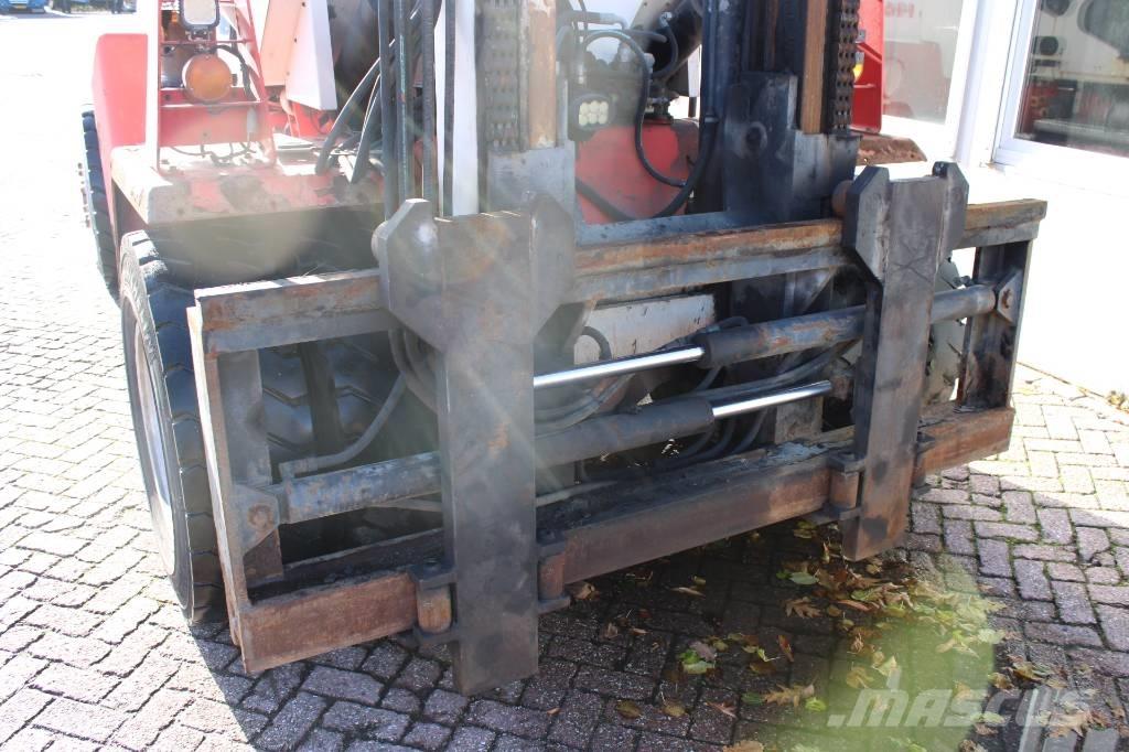 Svetruck 1460 Dyzeliniai krautuvai