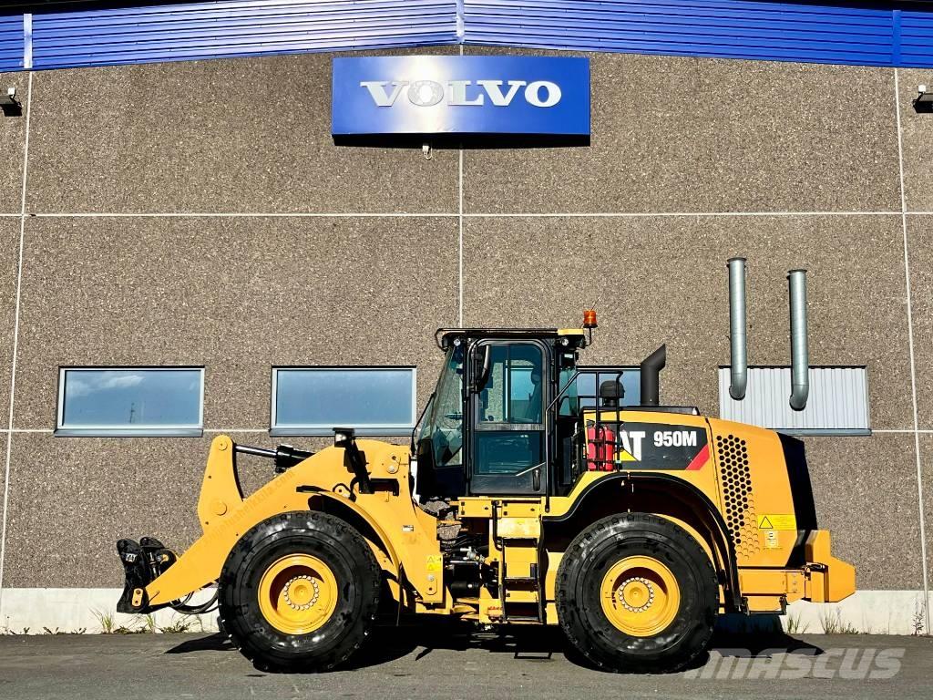 CAT 950 M Naudoti ratiniai krautuvai