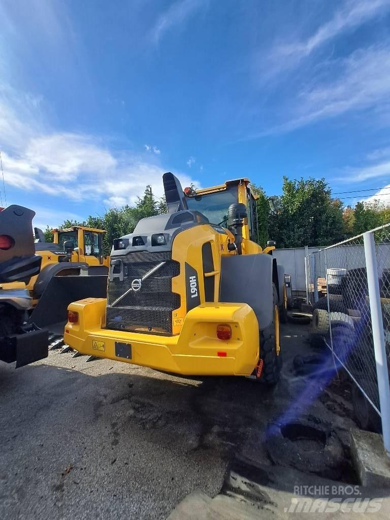 Volvo L90H Naudoti ratiniai krautuvai
