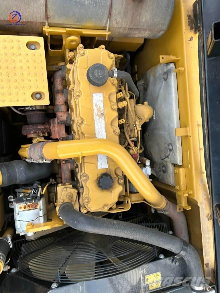 CAT 326 D Vikšriniai ekskavatoriai