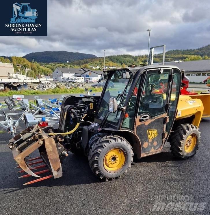 JCB 515-40 Teleskopiniai krautuvai žemės ūkiui