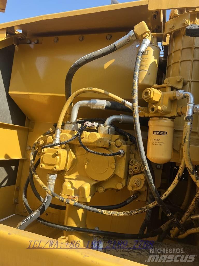 CAT 320C Vikšriniai ekskavatoriai
