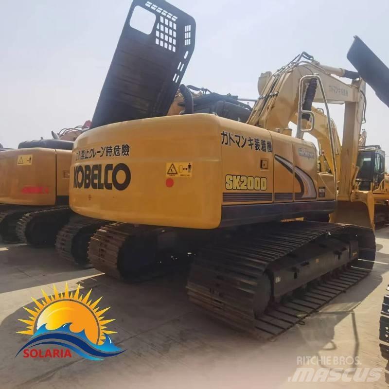 Kobelco SK 200 Vikšriniai ekskavatoriai