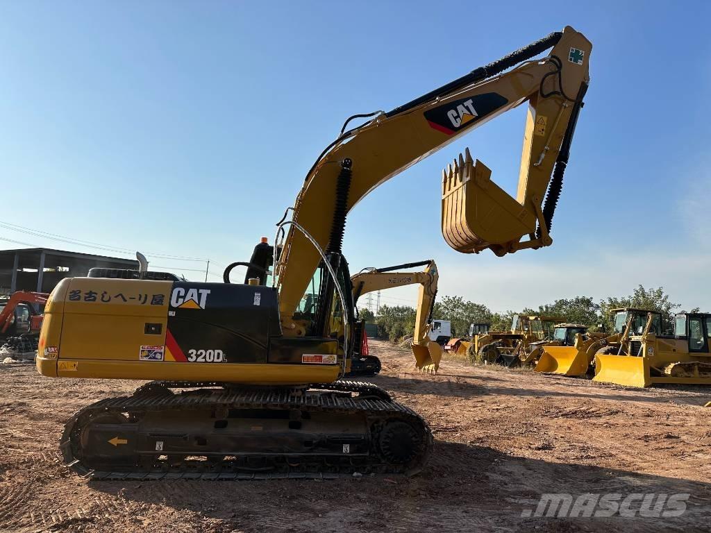 CAT 320DL Vikšriniai ekskavatoriai