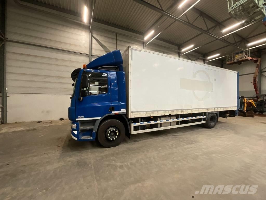 DAF CF 65.300 Sunkvežimiai su dengtu kėbulu