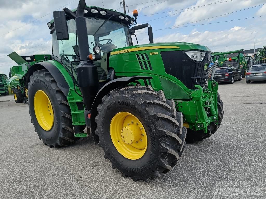 John Deere 6215 R Traktoriai