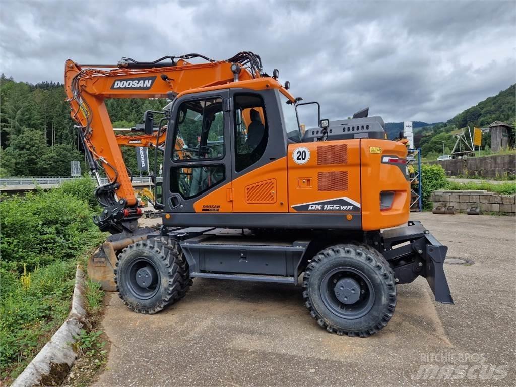 Doosan DX165WR-7 Ratiniai ekskavatoriai
