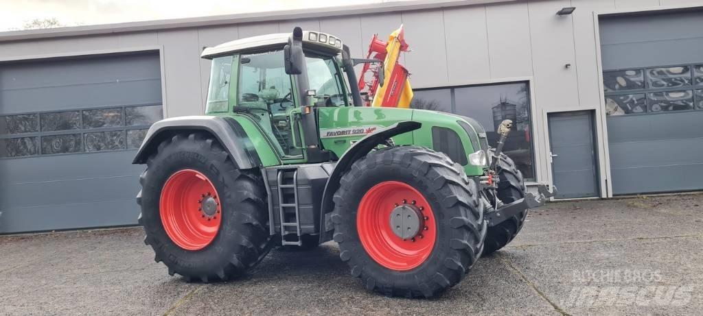 Fendt 920 Vario Traktoriai