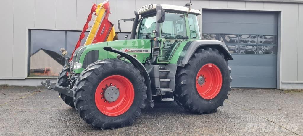 Fendt 920 Vario Traktoriai