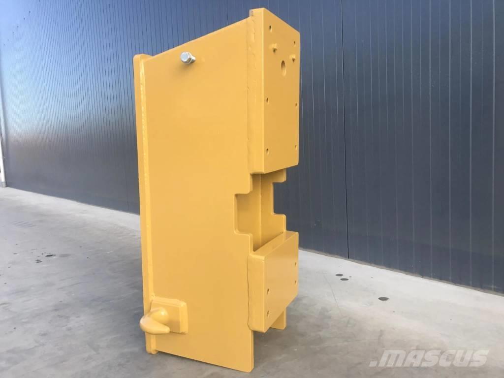 CAT 140M2 Kiti naudoti statybos komponentai