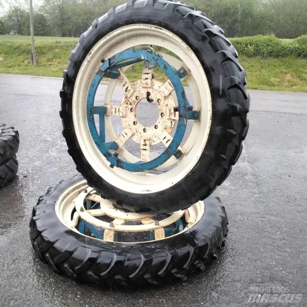 Michelin 230/95R44 Padangos, ratai ir ratlankiai