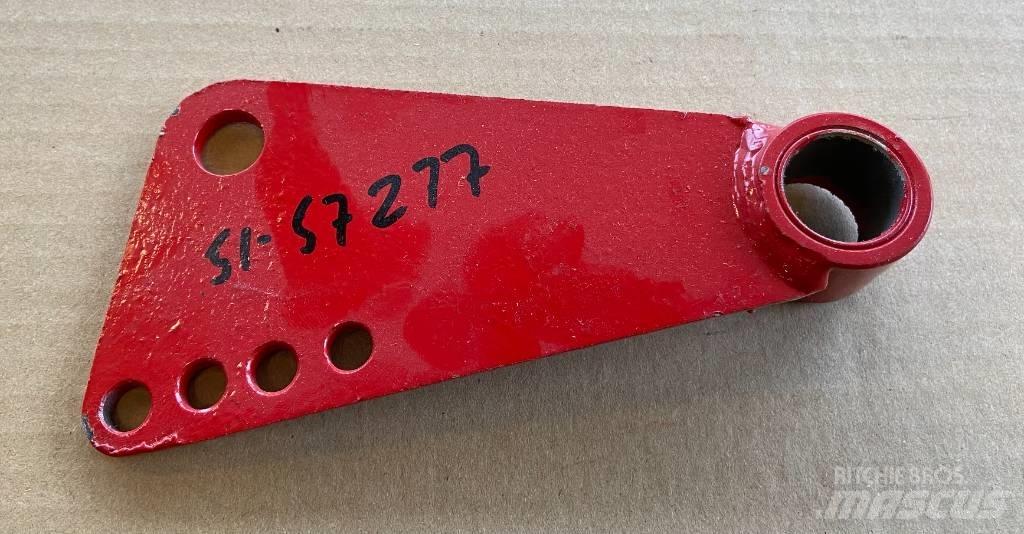 Junkkari ARM - 57277 Važiuoklė ir suspensija