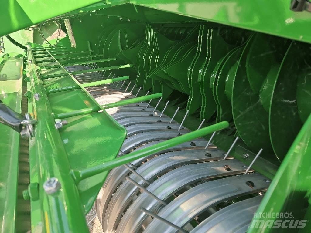 John Deere V461M Ritinių presai