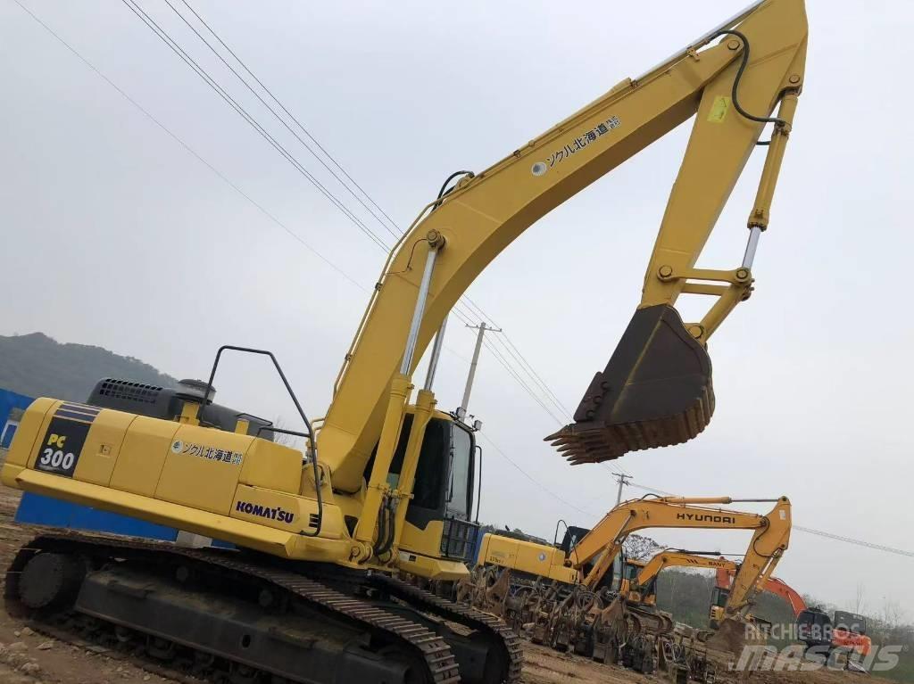 Komatsu 300-7 Vikšriniai ekskavatoriai
