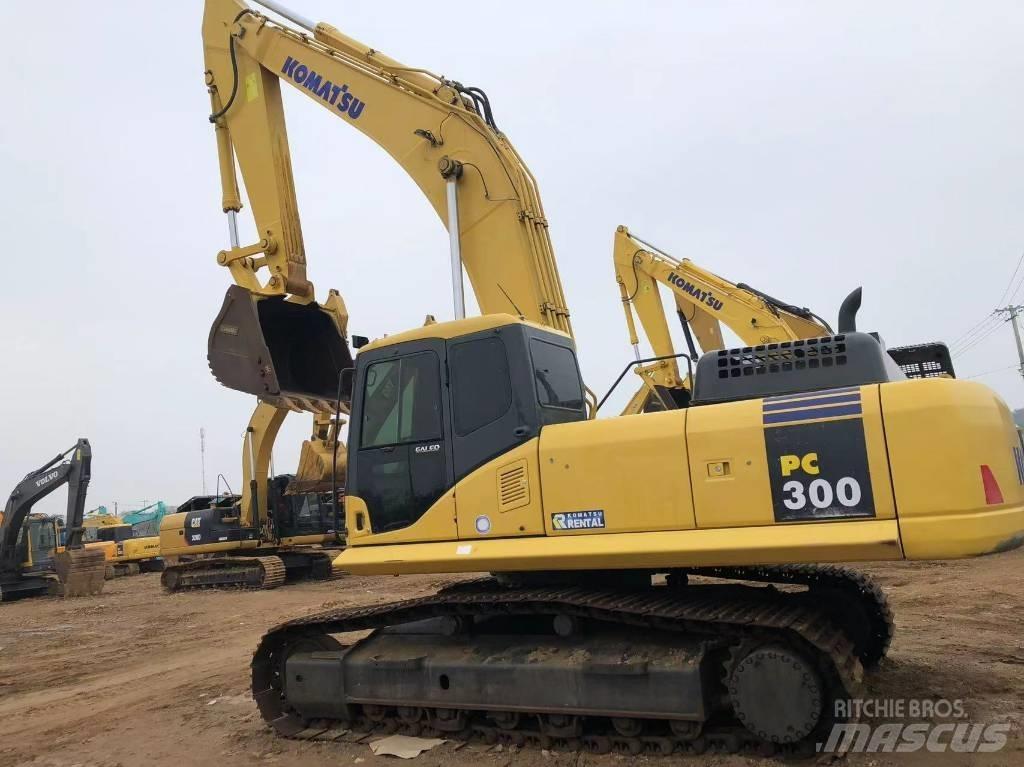 Komatsu 300-7 Vikšriniai ekskavatoriai